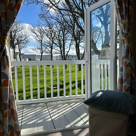 Bertie-By-The-Sea At Hoburne Naish Hotel Highcliffe Buitenkant foto